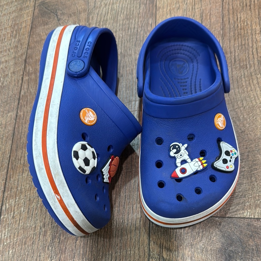 CROCS Kids Blue Slippers with Fun Charms